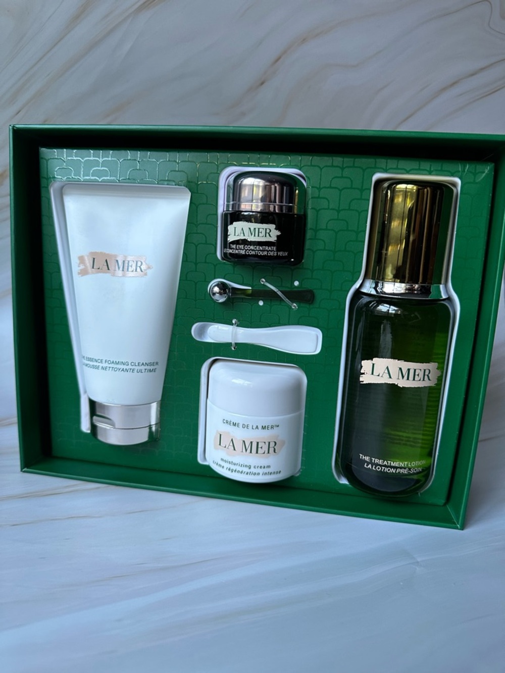 La Mer The Arrive Hydrated Collection Travel Exclusive 4Pc Set NIB New - Picture 7 of 10